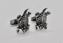 Load image into Gallery viewer, Horned Frog Stud &amp; Cuff Link Set - Sterling Silver