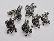 Load image into Gallery viewer, Horned Frog Stud &amp; Cuff Link Set - Sterling Silver